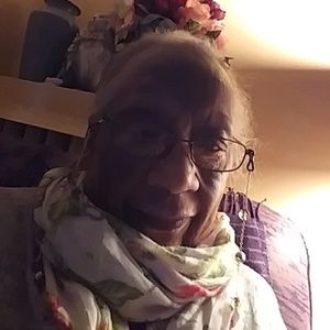 Meet your Posher, Dolores